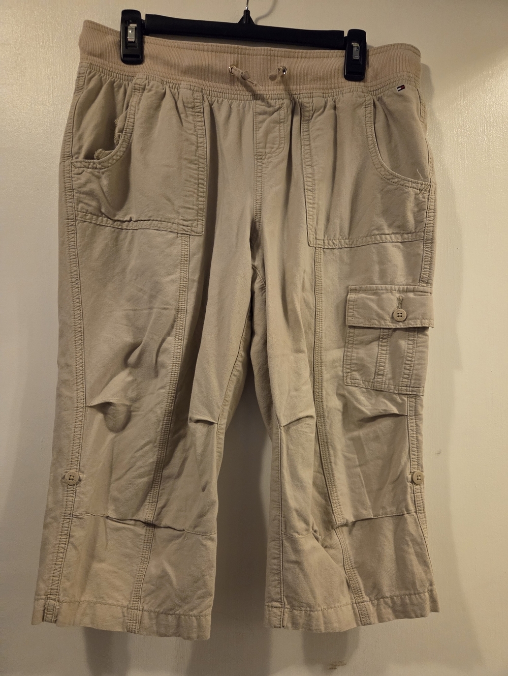 Tommy Hilfiger Womens Medium Khaki Beige Capri Pants Pull On Drawstring Pockets